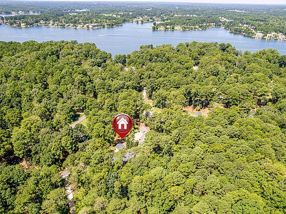5th image of 1071 Eaglewood Way