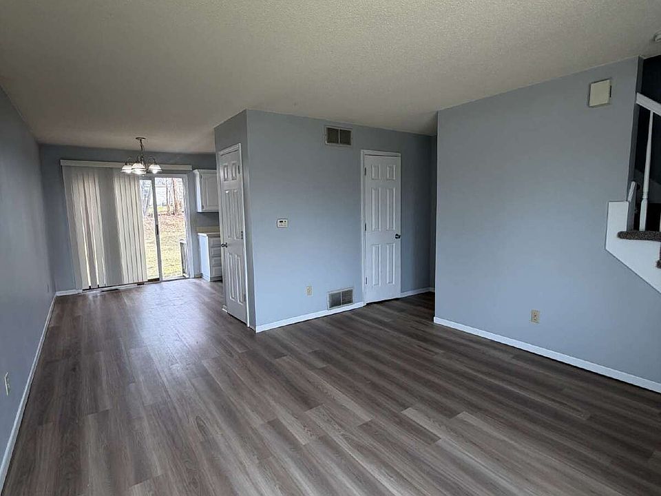 1st image of 4033 57th St