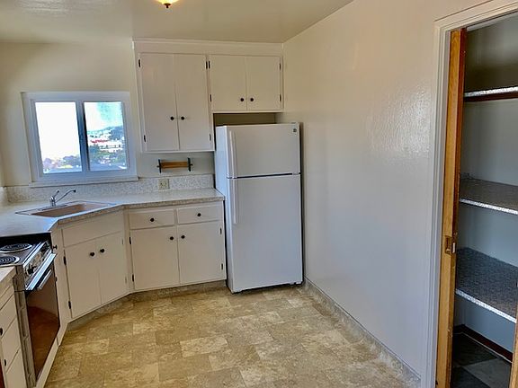 3rd image of 3301 Wawona St APT 6