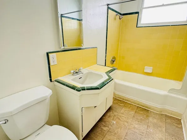 978-Stuart Ickovic, 1246 N Orange Dr APT 2, Los Angeles, CA 90038