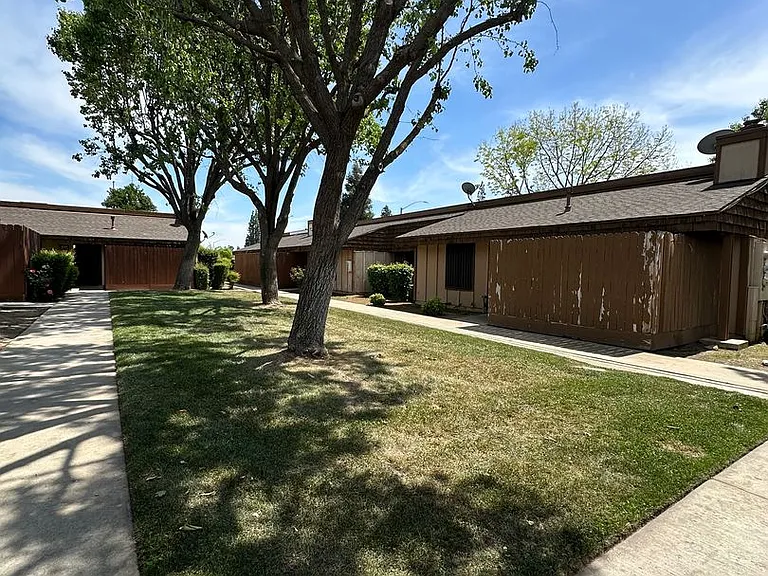 5181 E Olive Ave #118 — Photo 14
