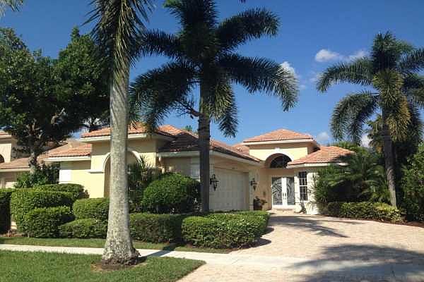 Home For Sale In Wycliffe