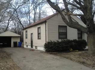 19945 Glastonbury Rd, Detroit, MI 48219