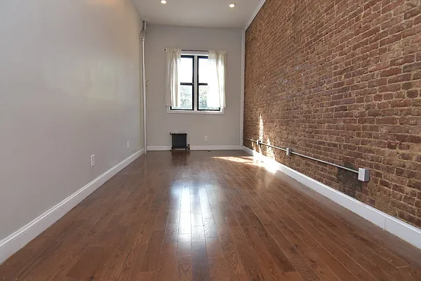 Rented by Compass | media 15