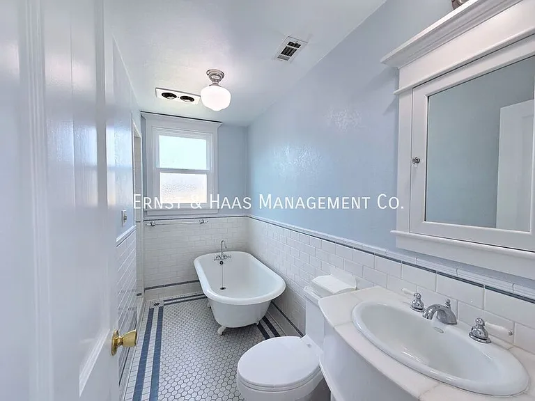 9497 Foster Rd — Photo 29