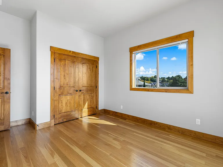 1673 S Ridge Point Pl — Photo 23
