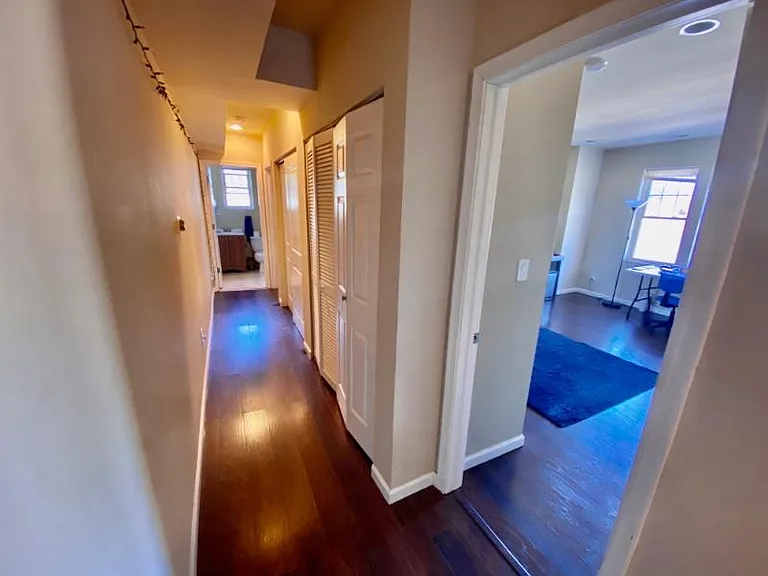 746 Master St #1 — Photo 7