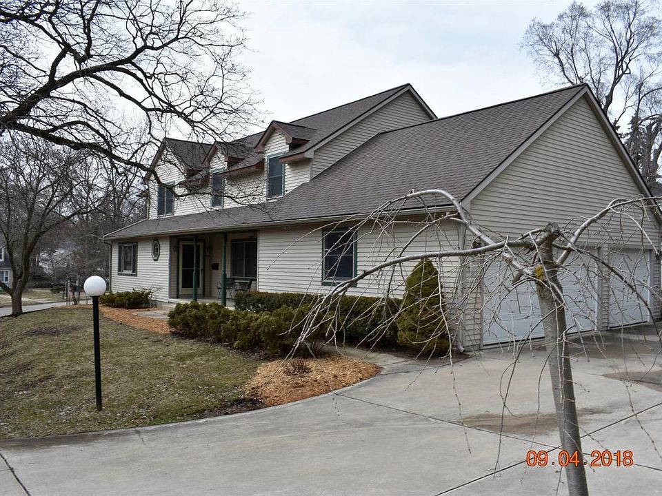 1st image of 520 Snyder Ave