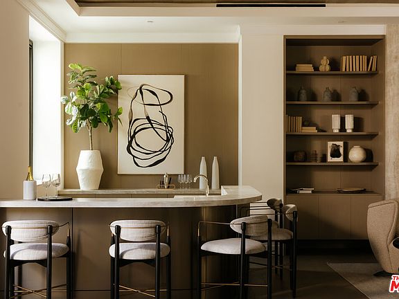 5th image of 260 Homewood Rd