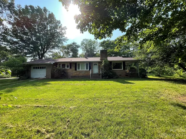 4576 Miller Bridge Rd, Connelly Springs, NC 28612