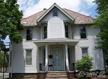 1st image of 223 Washington St NE