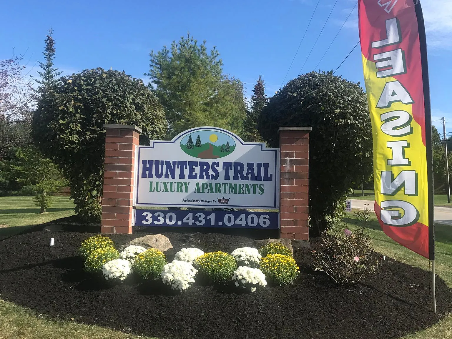 Hunters Trail — Photo 1