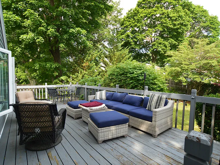 13 Plymouth St — Photo 15