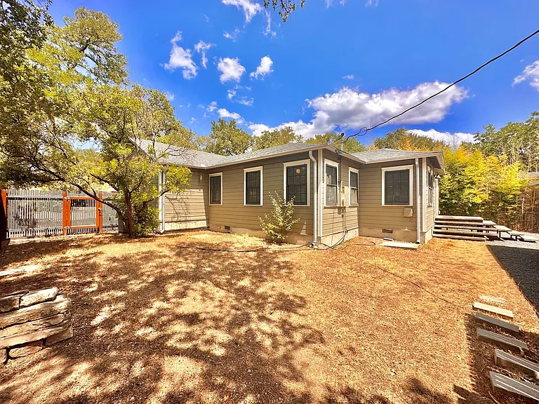 3201 French Pl — Photo 20