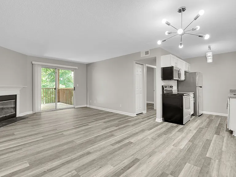 St. Anthony Gardens Apartments — Photo 2