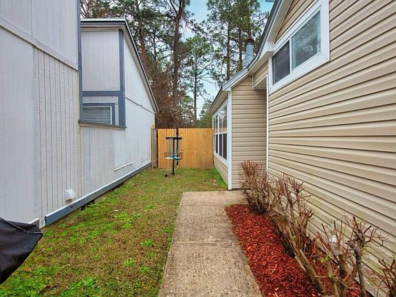 3rd image of 14 Kelly Way