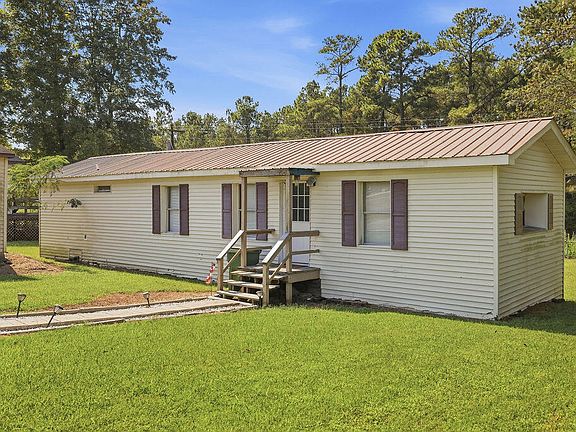 3rd image of 105 Deerpath Trl