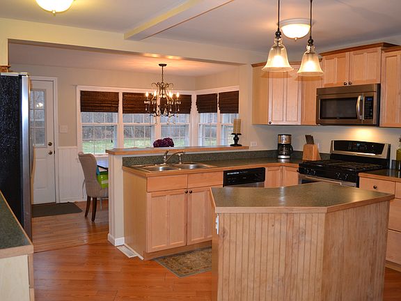 5th image of 5775 Sheridan Dr