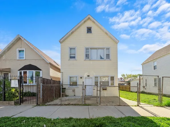 2705 S Whipple St, Chicago, IL 60623