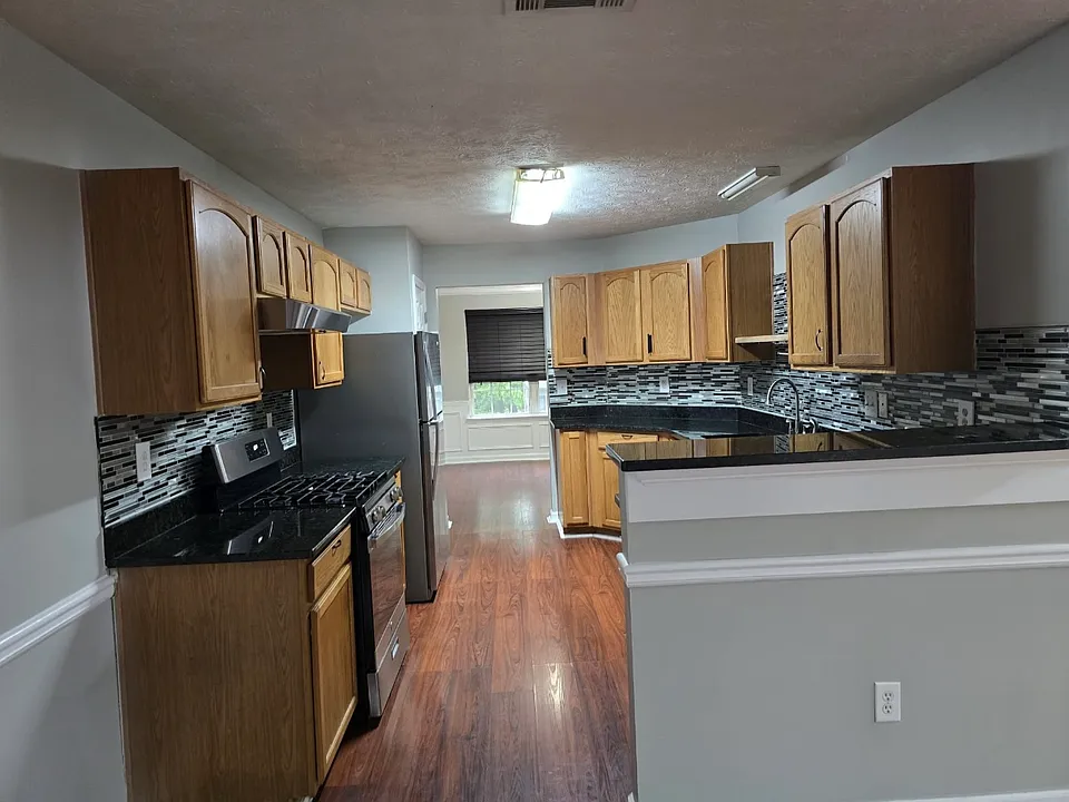 1605 Stephens Pond Vw