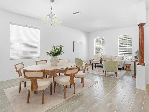 3rd image of 12351 Ridgedale Dr