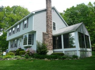 40 Forest St, Londonderry, NH 03053