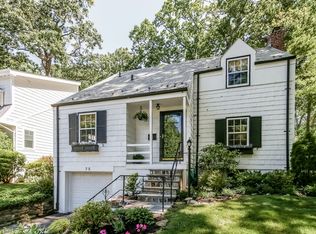 75 Maywood Rd, New Rochelle, NY 10804