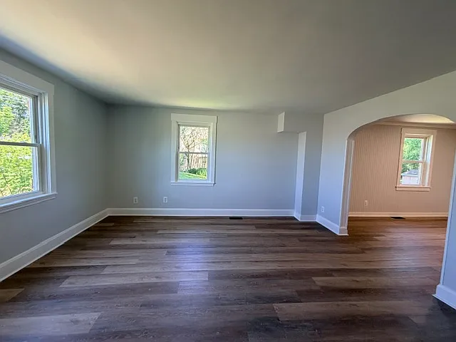 15627 Hanover Pike — Photo 17