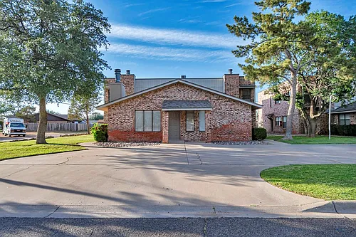 424 W Pecan Ave #A Photo 1