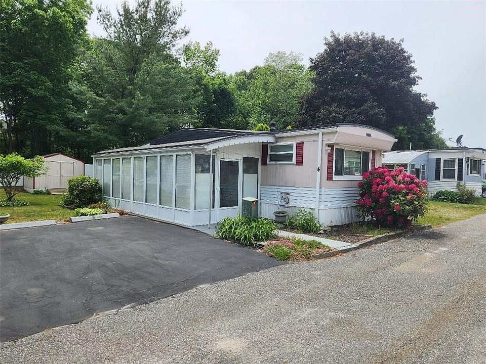 1st image of 27-4 Woodward Rd
