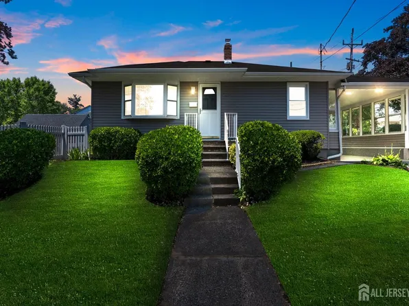 226 Schussler St, South Amboy, NJ 08879