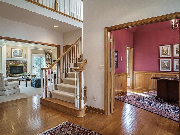 3rd image of 4090 Oxford Dr