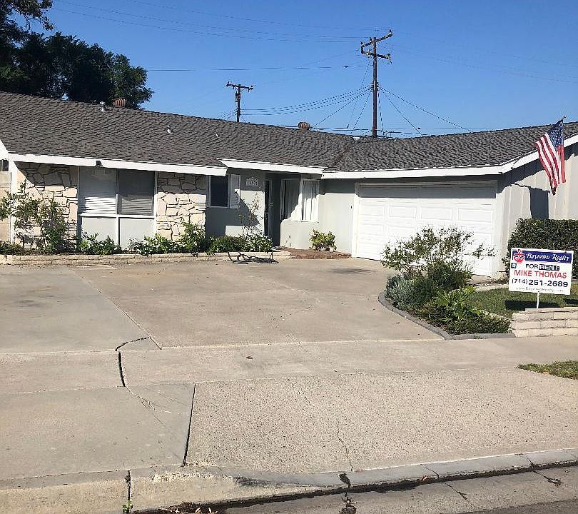 1st image of 12891 Sylvan St