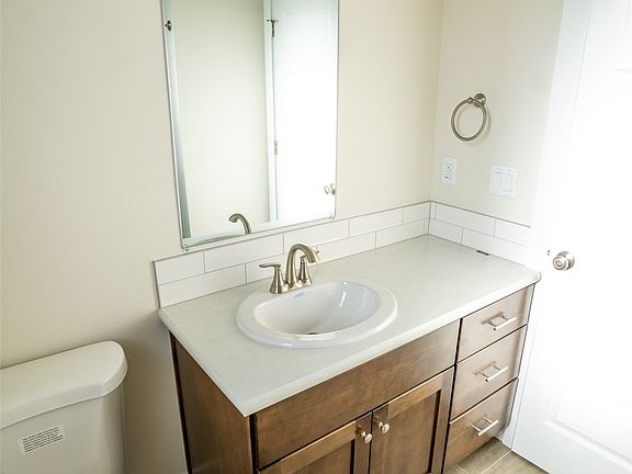 5th image of 1125 E Mt Baker Street