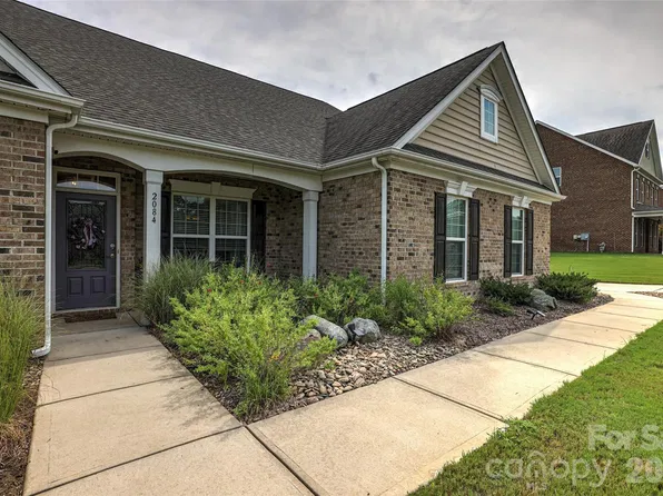 2084 Fuera Rd, York, SC 29745