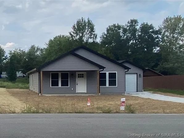 2890 Country Squire Boulevard, North Vernon, IN 47265