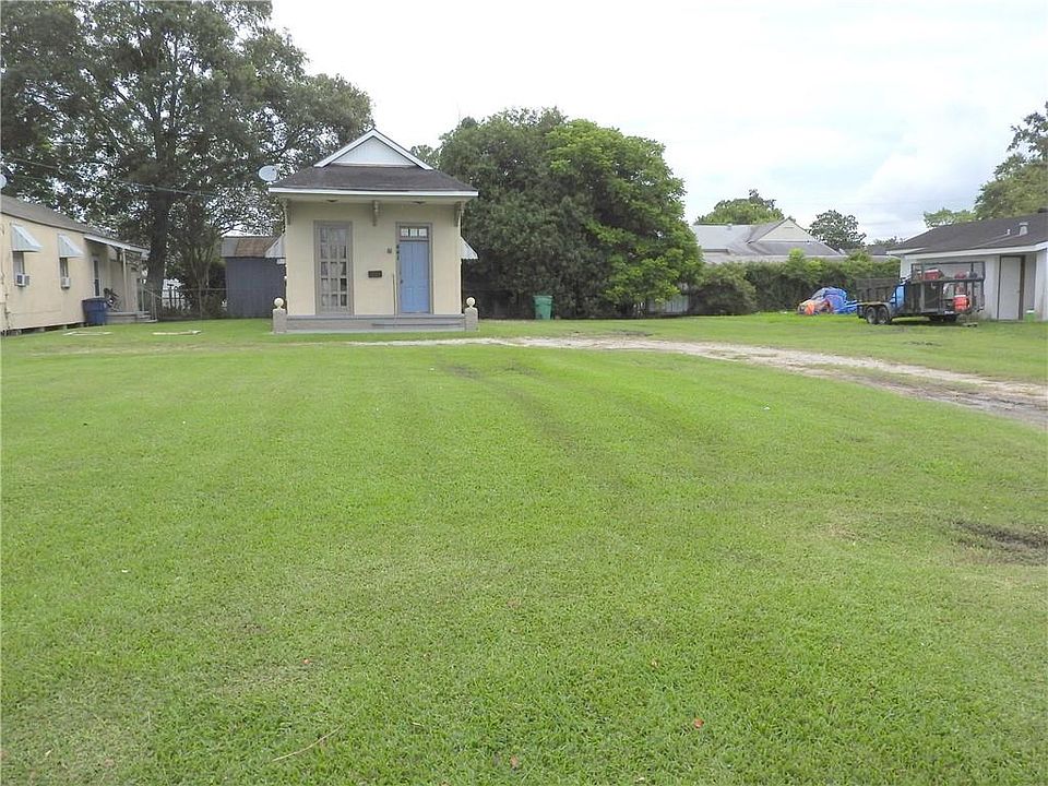 1st image of 441 Ocean Ave