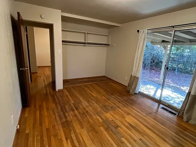 Anderson 1403-1405 — Photo 10