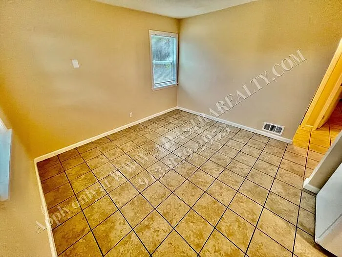 6003 E 151st Ter #A — Photo 5