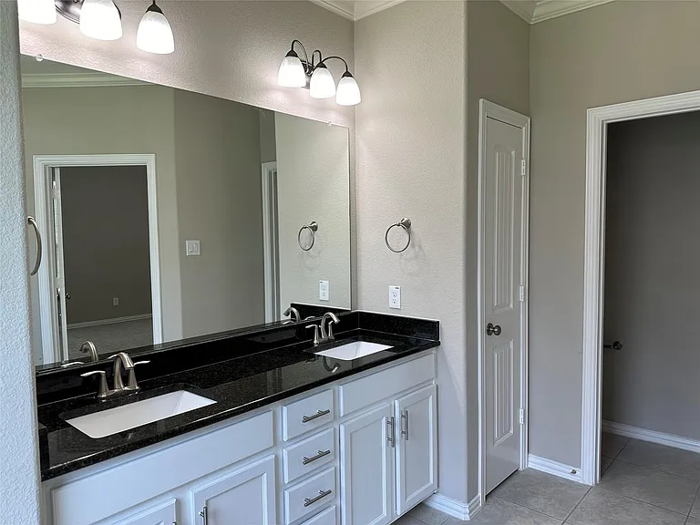 31707 Chapel Rock Ln — Photo 16