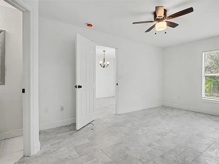 1128 Neville Ave — Photo 14