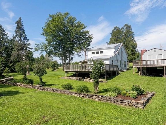 3rd image of 542 Mitchell Hollow Road