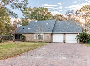 308 Greenwood Cv N, Niceville, FL 32578