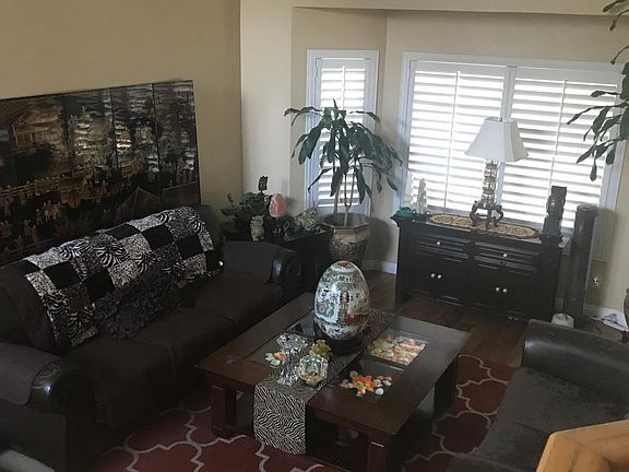 4th image of 10745 Champagne Rd