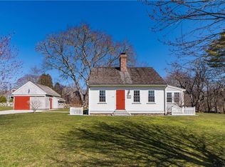 65 Mullin Hill Rd, Little Compton, RI 02837