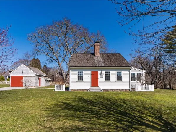 65 Mullin Hill Rd, Little Compton, RI 02837