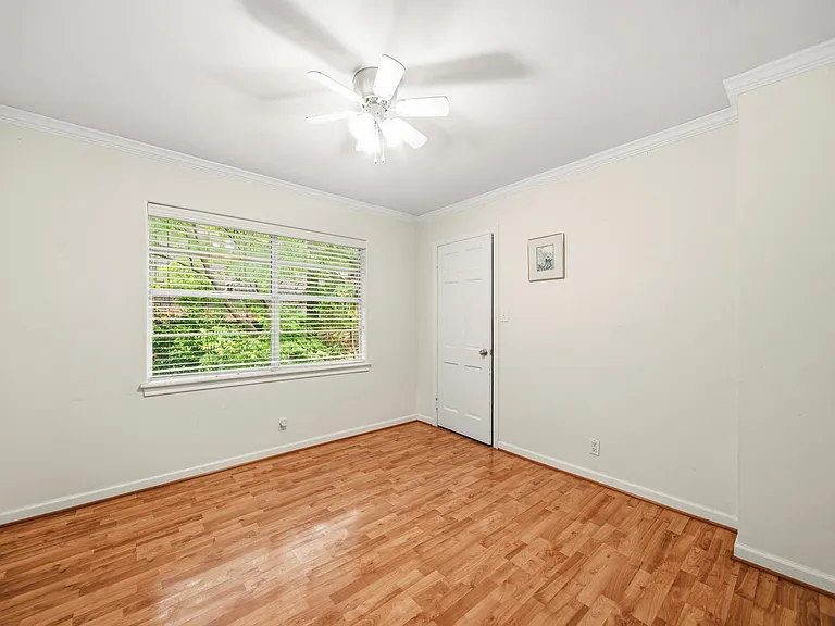 11730 Denise Dr — Photo 16
