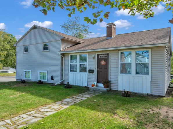 4 Hillcrest Avenue, Randolph, ME 04346
