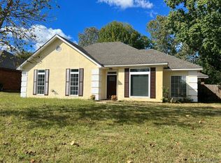 2132 N Sutherland Dr, Montgomery, AL 36116