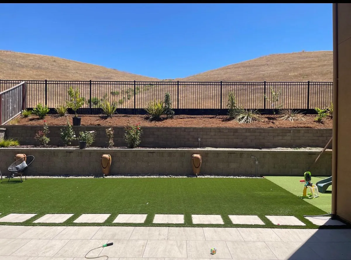 Building Photo - 2858 Delamar Dr